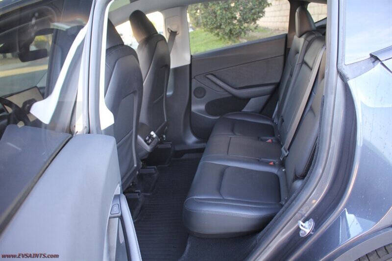 2023 Tesla Model Y Performance