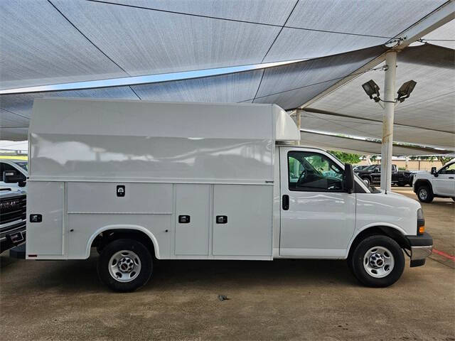 2024 GMC Savana 3500