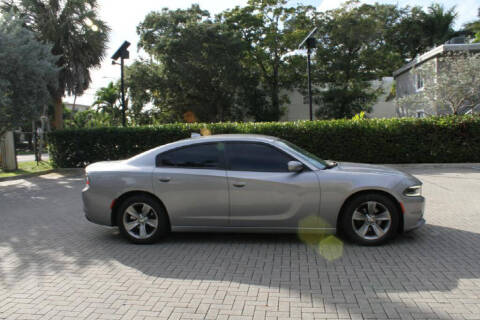 2017 Dodge Charger SXT