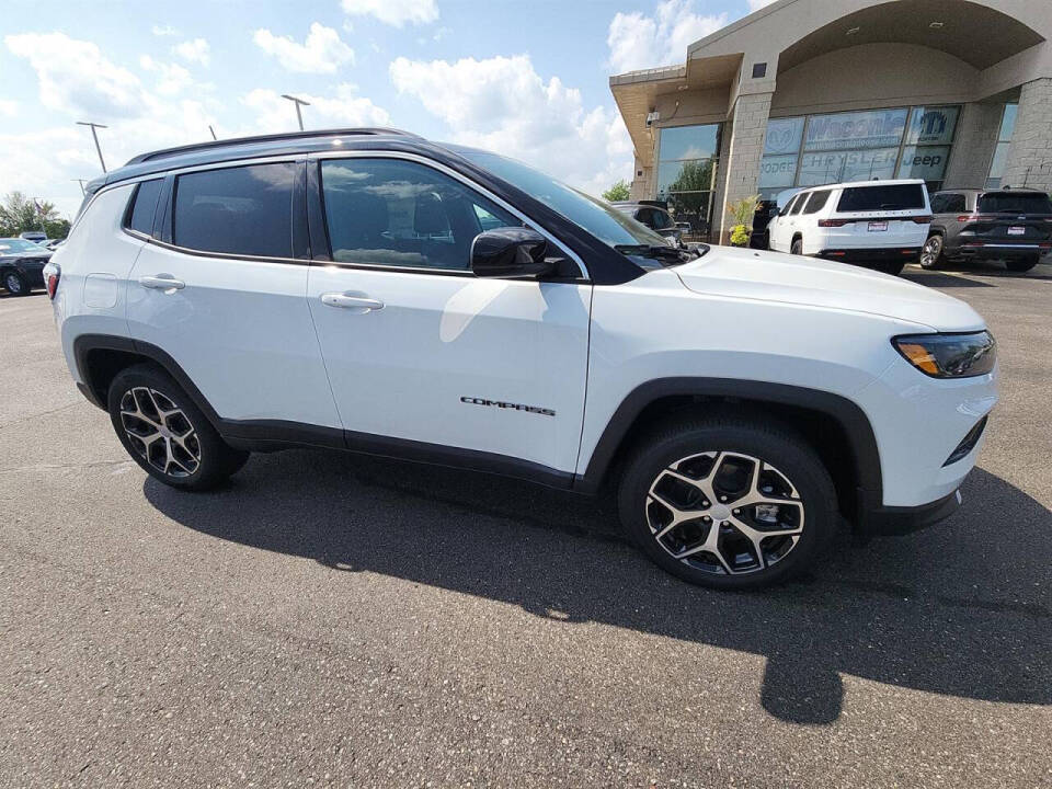 2024 Jeep Compass for sale at Victoria Auto Sales in Victoria, MN