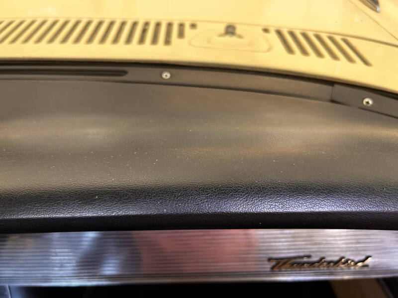 1960 Ford Thunderbird