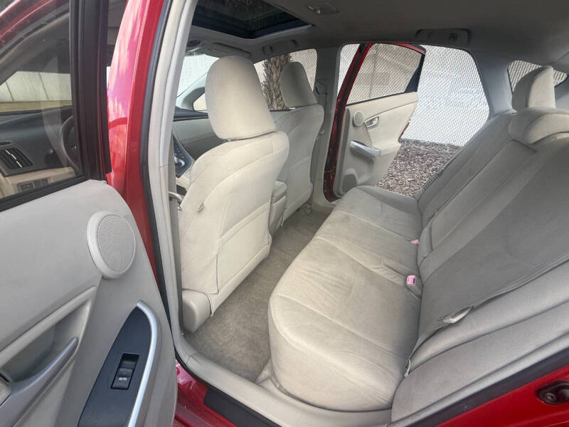 2010 Toyota Prius III