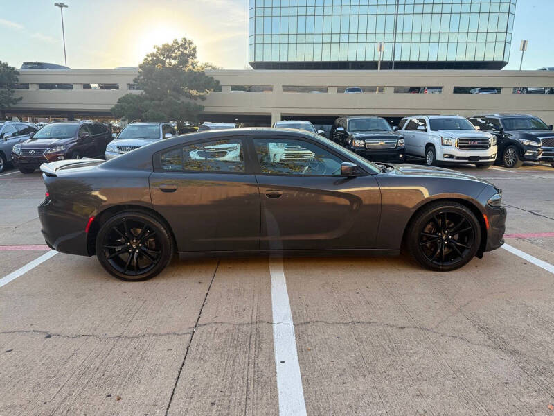 2017 Dodge Charger R/T