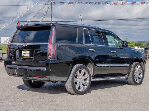 2019 Cadillac Escalade Luxury