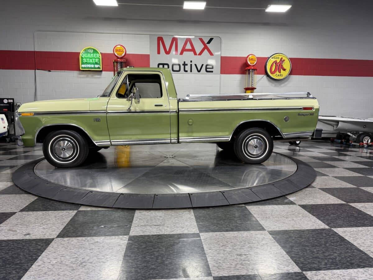 1976 Ford F-150 9