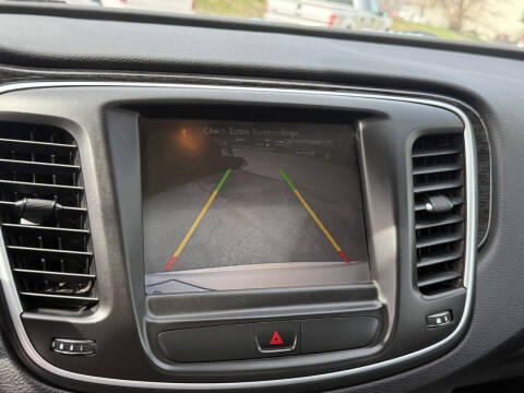 2015 Chrysler 200 C