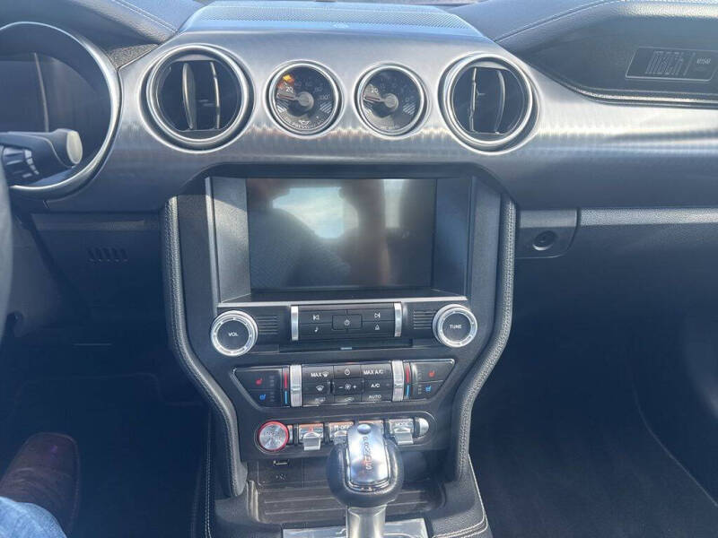 2021 Ford Mustang Mach 1