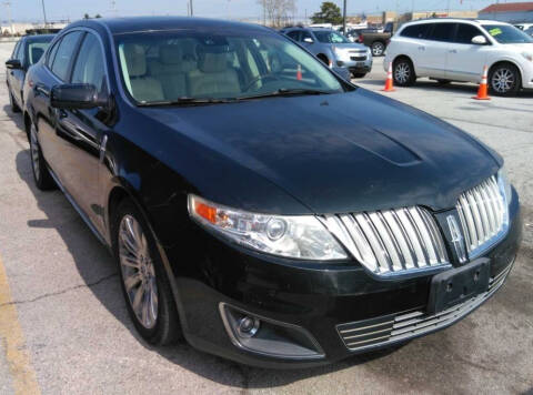 2010 Lincoln MKS for sale at The Bengal Auto Sales LLC in Hamtramck MI