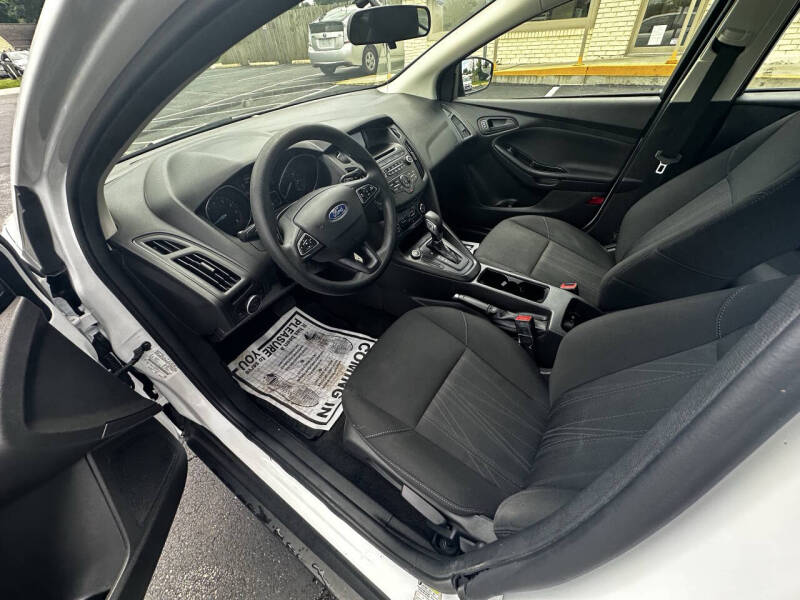 2017 Ford Focus S