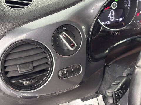 2017 Volkswagen Beetle