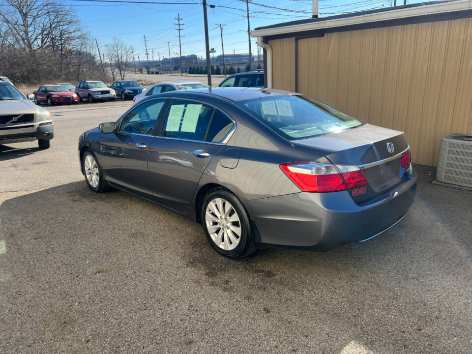 2013 Honda Accord for sale at BNM AUTO GROUP in GIRARD, OH