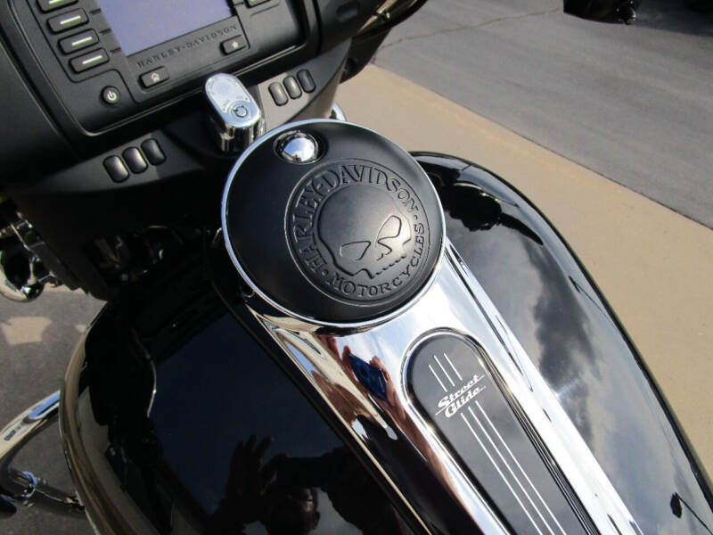 2020 Harley-Davidson STREET GLIDE FLHX