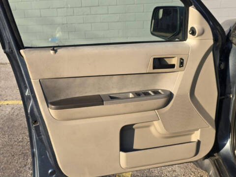 2011 Ford Escape XLT