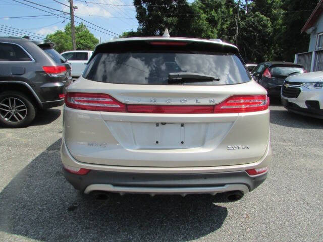 2017 Lincoln MKC Select
