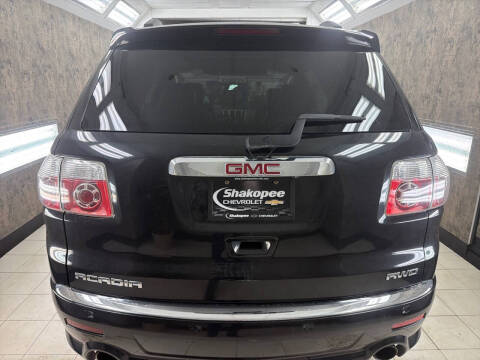 2011 GMC Acadia Denali