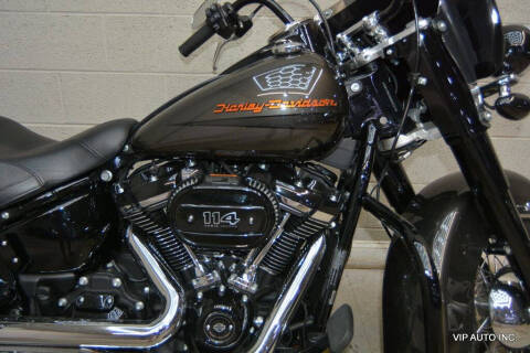2019 Harley-Davidson FLHCS