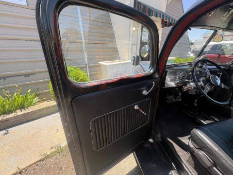 1940 Ford F-100