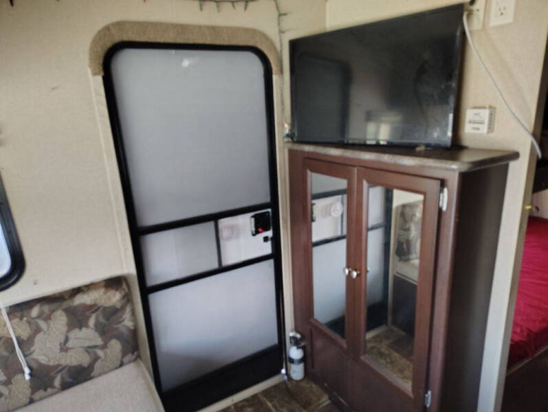 2015 Coleman TRAVEL CAMPER