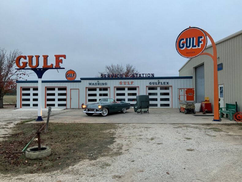 1956 Ford Thunderbird