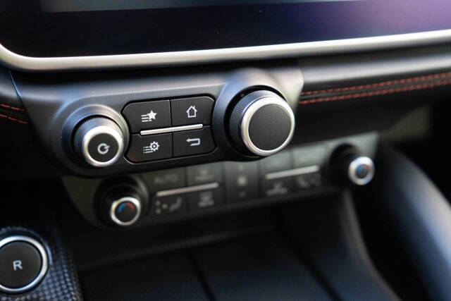 2018 Ferrari GTC4Lusso T 27