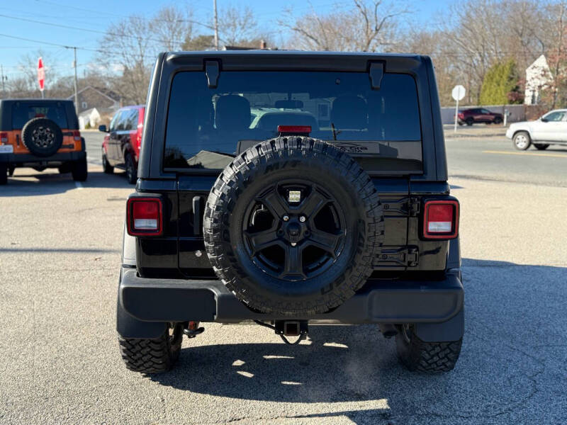 2020 Jeep Wrangler Sport S photo 8