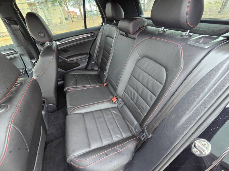 2016 Volkswagen Golf GTI Autobahn