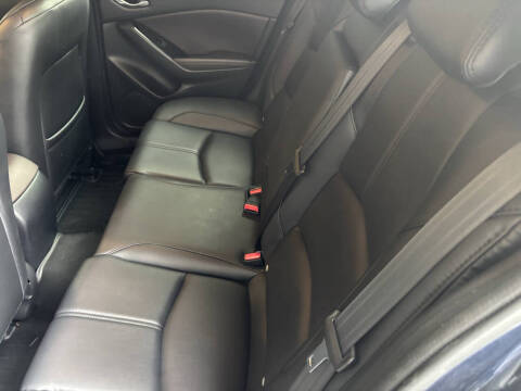 2018 Mazda MAZDA3 Touring