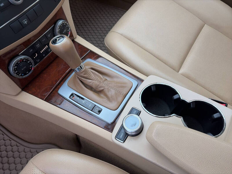 2008 Mercedes-Benz C-Class C 300 Sport