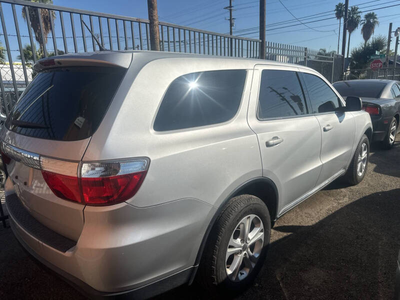 2013 Dodge Durango SXT photo 2