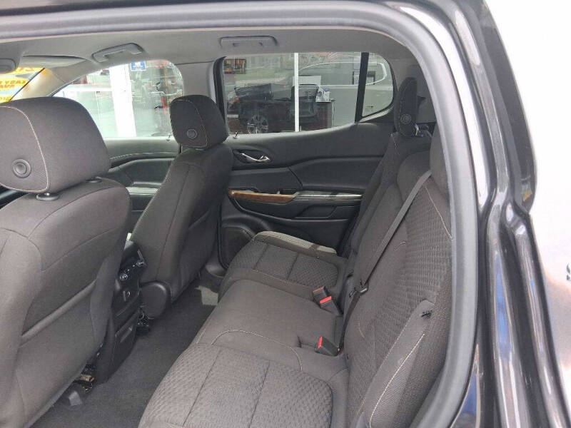 2019 GMC Acadia SLE-1