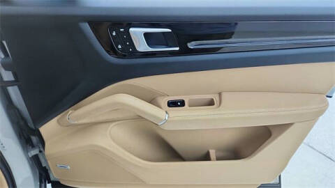 2022 Porsche Cayenne