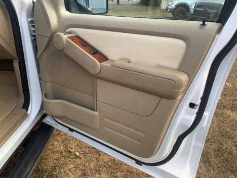 2010 Ford Explorer Eddie Bauer