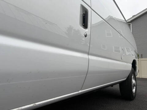 2014 Ford E-Series E-250