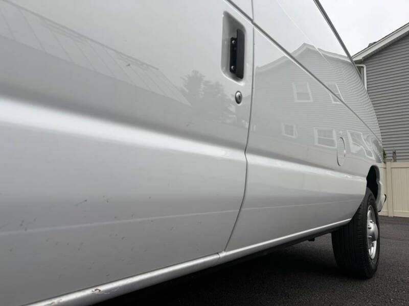 2014 Ford E-Series E-250