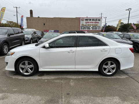 2014 Toyota Camry SE