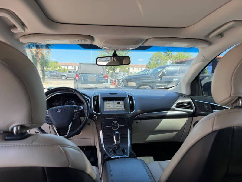2016 Ford Edge Titanium