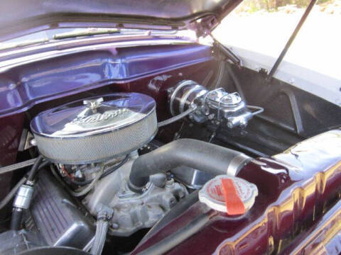 1952 Kaiser Henry J