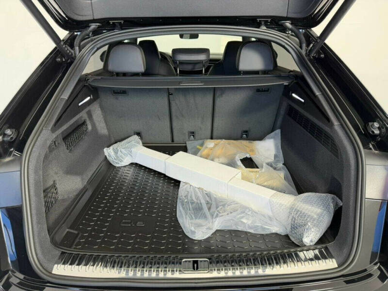 2026 Audi RS Q8 performance 4.0T quattro