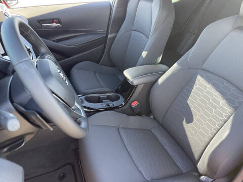 2026 Toyota Corolla Hatchback SE