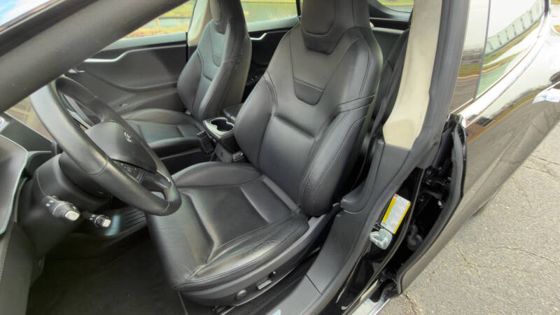 2015 Tesla Model S P85D