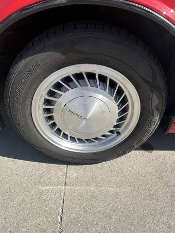 1990 Oldsmobile Toronado Trofeo