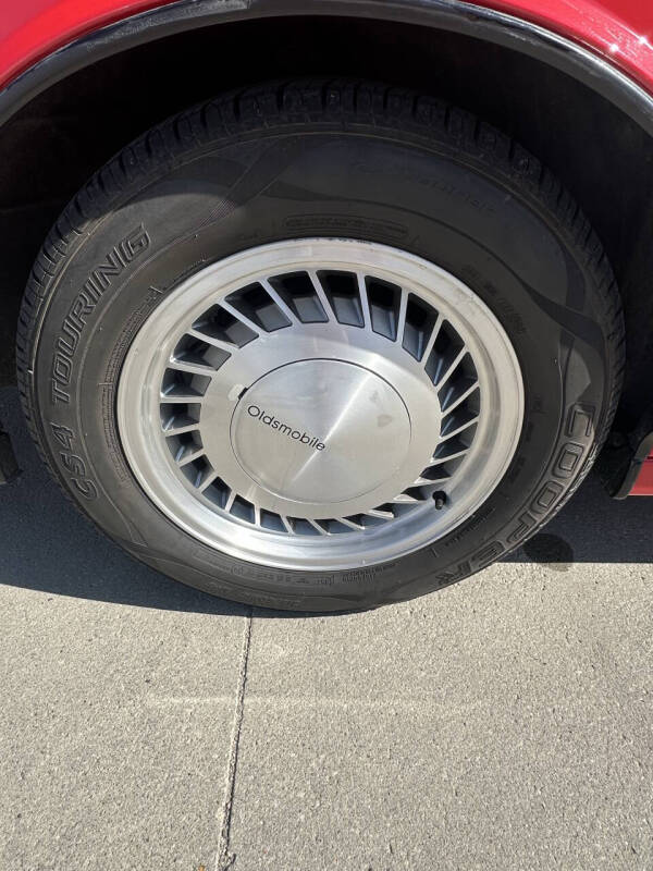 1990 Oldsmobile Toronado Trofeo