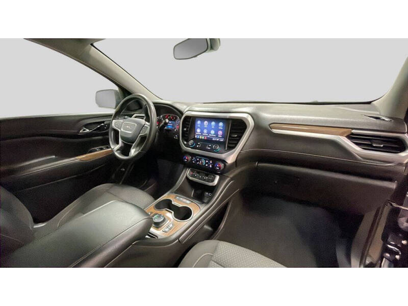 2022 GMC Acadia