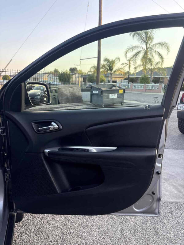 2018 Dodge Journey SE