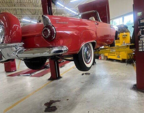 1956 Ford Thunderbird