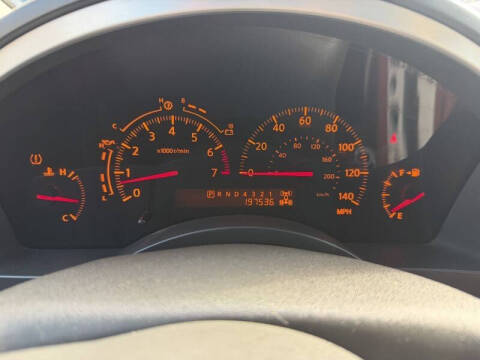 2005 Infiniti QX56