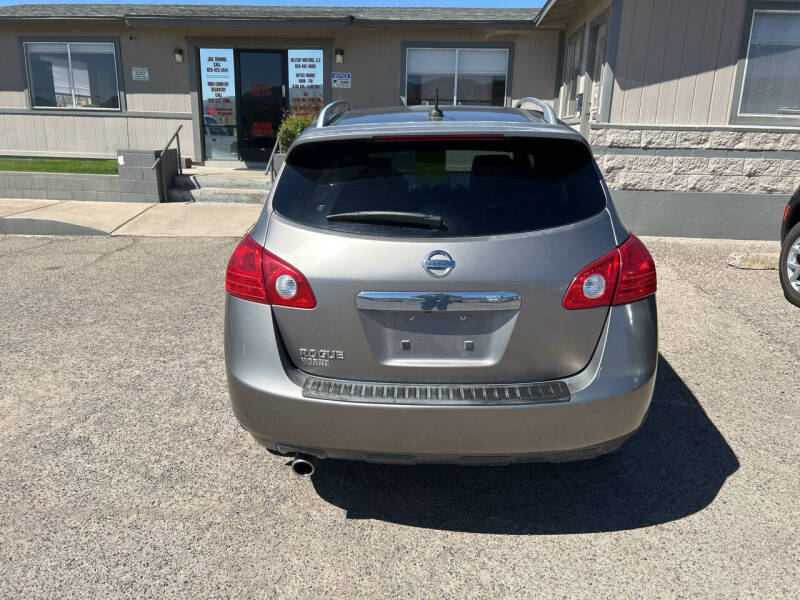 2011 Nissan Rogue S
