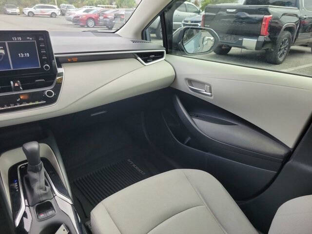 2020 Toyota Corolla Hybrid LE