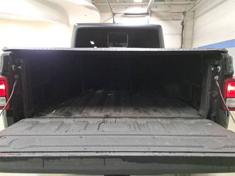 2021 Jeep Gladiator Willys