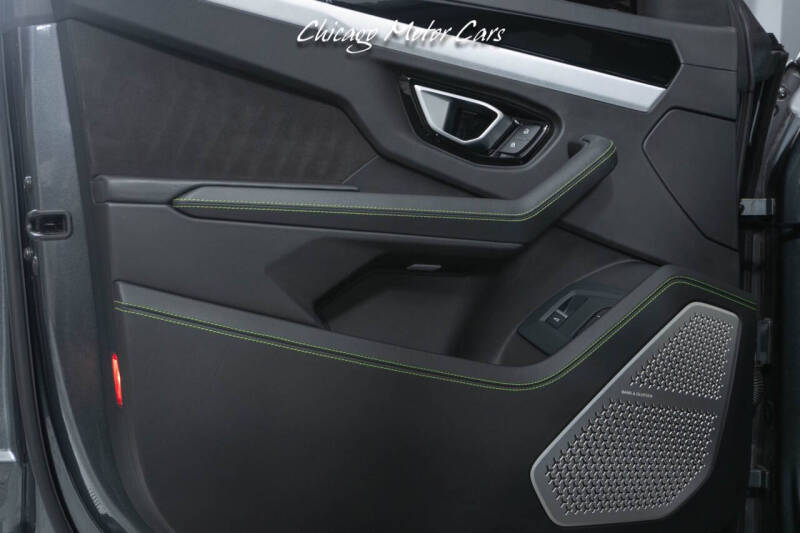 2019 Lamborghini Urus